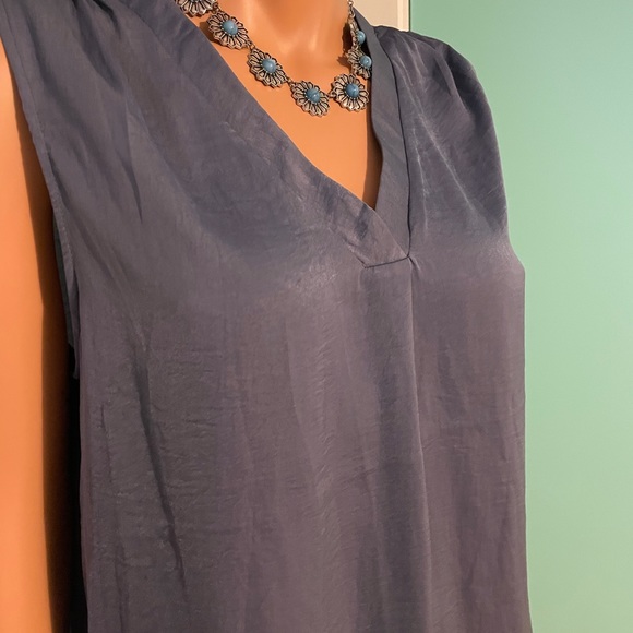 Beautiful philosophy tunic NWT large - Picture 2 of 8